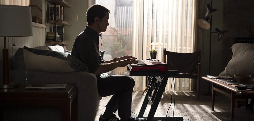 Πρώτο Trailer Από Την Νέα Σειρά “Mr. Corman” Πρώτο Trailer Από Την Νέα Σειρά "Mr. Corman"