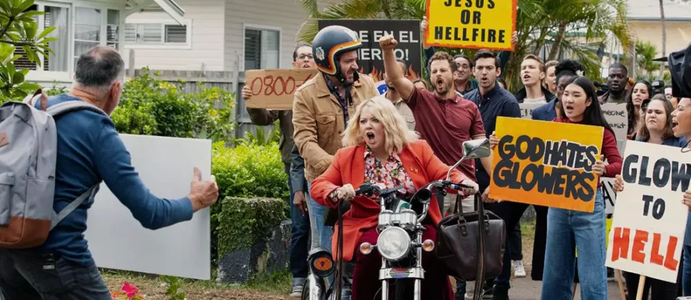 Trailer Από Την Νέα Κωμική Σειρά “God’s Favorite Idiot” Trailer Από Την Νέα Κωμική Σειρά "God's Favorite Idiot"