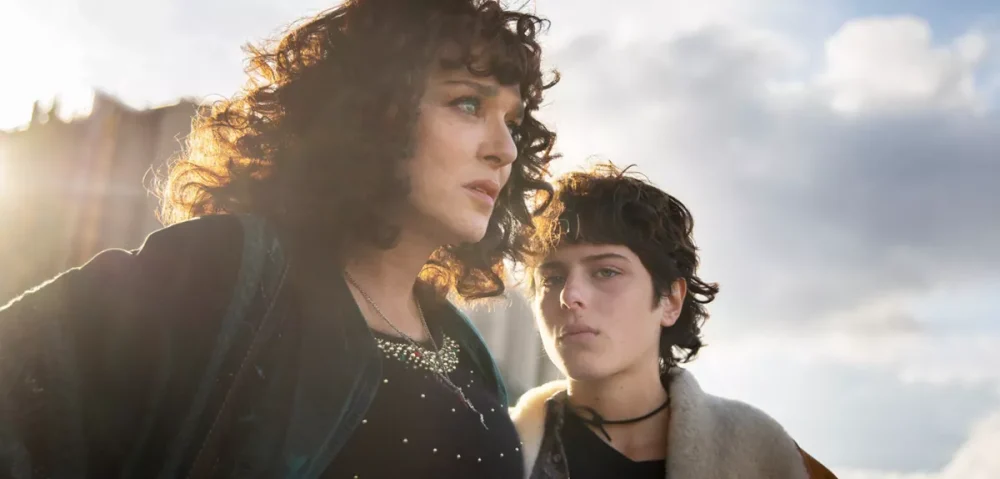 Trailer Από Τη Μίνι Σειρά “The Lying Life of Adults” Trailer Από Τη Μίνι Σειρά "The Lying Life of Adults"