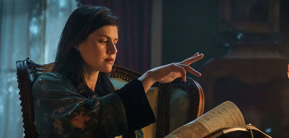 Trailer Από Τη Δεύτερη Σεζόν Του “Mayfair Witches” Trailer Από Τη Δεύτερη Σεζόν Του "Mayfair Witches"